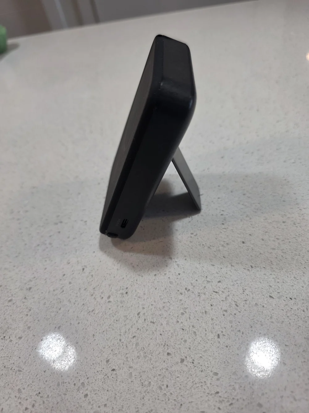 Belkin Black Portable Wireless Charger with Magnetic Ring
